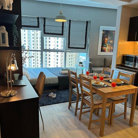 Cozy Marina & Sea View Apt In Bay Central Tower Dubai Marina With Modern Gym & Pool, Steps To Beach & Metro מראה חיצוני תמונה
