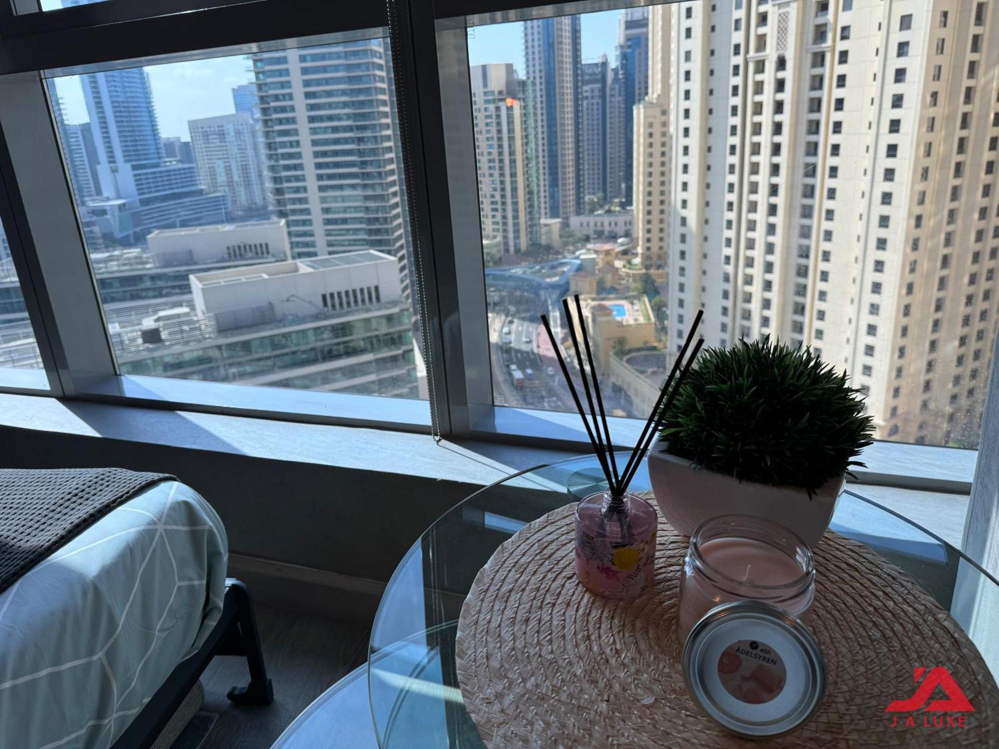 Cozy Marina & Sea View Apt In Bay Central Tower Dubai Marina With Modern Gym & Pool, Steps To Beach & Metro מראה חיצוני תמונה